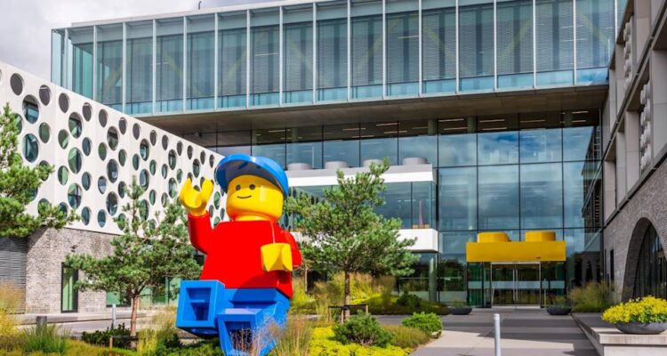 lego toy company