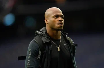nfl legend adrian peterson