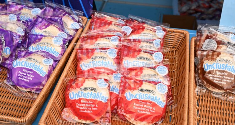 smucker uncrustables